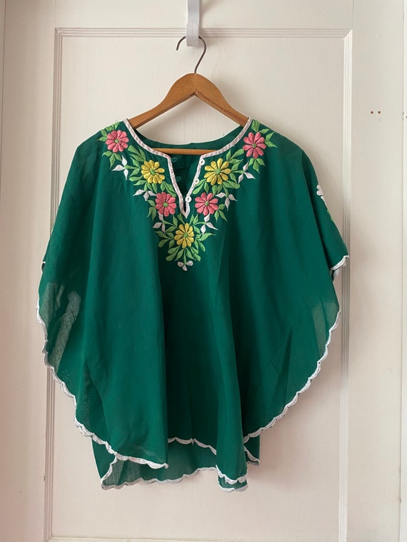 Vintage Embroidered Poncho Top Butterfly Wings 19… - image 2