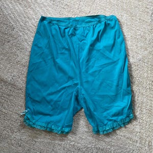 Pantalones cortos de nailon vintage Vanity Fair Teal Pettipants Bloomers Pantalones de claqué de los años 60