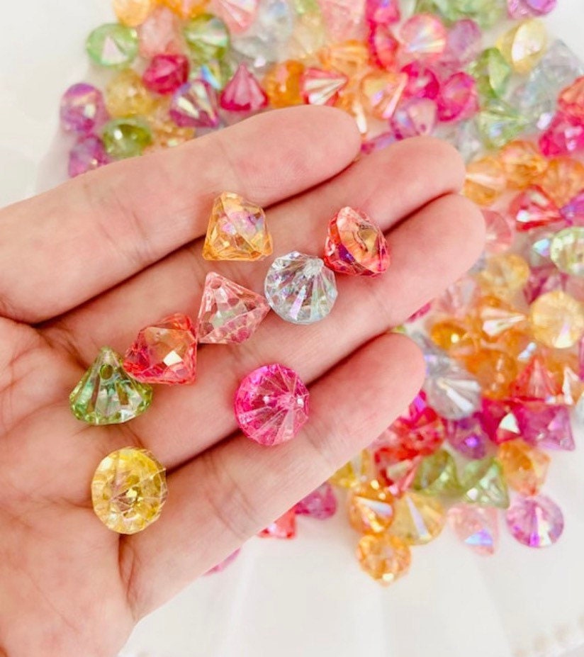 Acrylic diamond beads deals