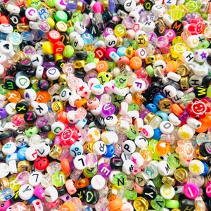 200pcs Random Mix letter beads, acrylic letter beads multicolor 7mm, Smiley beads, Letter Bead confetti, Bead soup #79