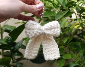 Crochet Bow Keychain Pattern | PDF Pattern & Video