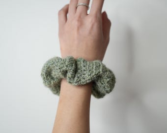 Scrunchie Häkelanleitung | DIY Scrunchie | Anleitung für Scrunchies | Gehäkelte Haarschleife | PDF Schnittmuster & Nähanleitung