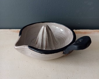 Beige and Black Lemon Squeezer, Modern Citrus Juicer, Handmade Ceramic Squeezer
