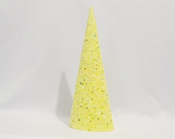 Zitronengelber Glitzerbaum: Handgemachter Partyschmuck
