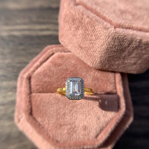 Gold, Rose gold, White gold Ring