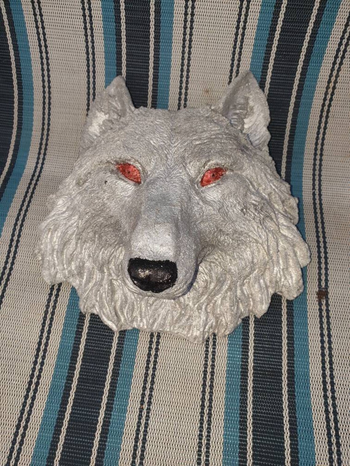 Wolf hanging stonewear garden statue Etsy
