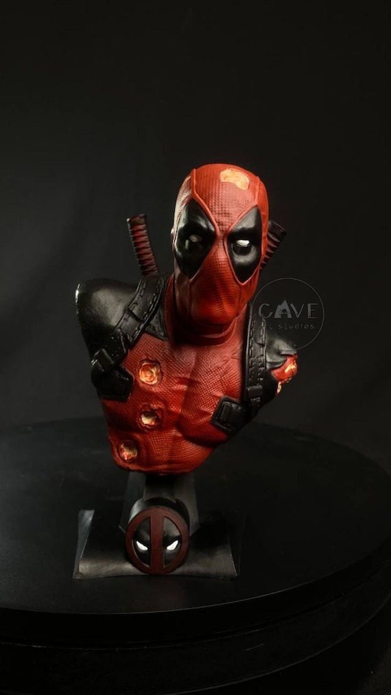 アメコミ DEADPOOL Bust Up Statue Deadpool Bust / Action Figure Desktop Decoration - Etsy