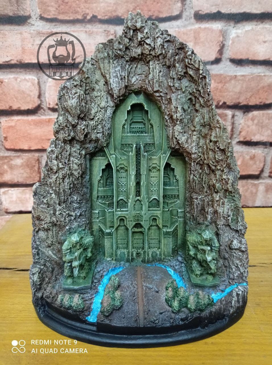 Poort van de eenzame berg, standbeeld Erebor, huisdecor Lord of the rings,  hobbit, dwergmonument - Etsy België, image size:957x1280
