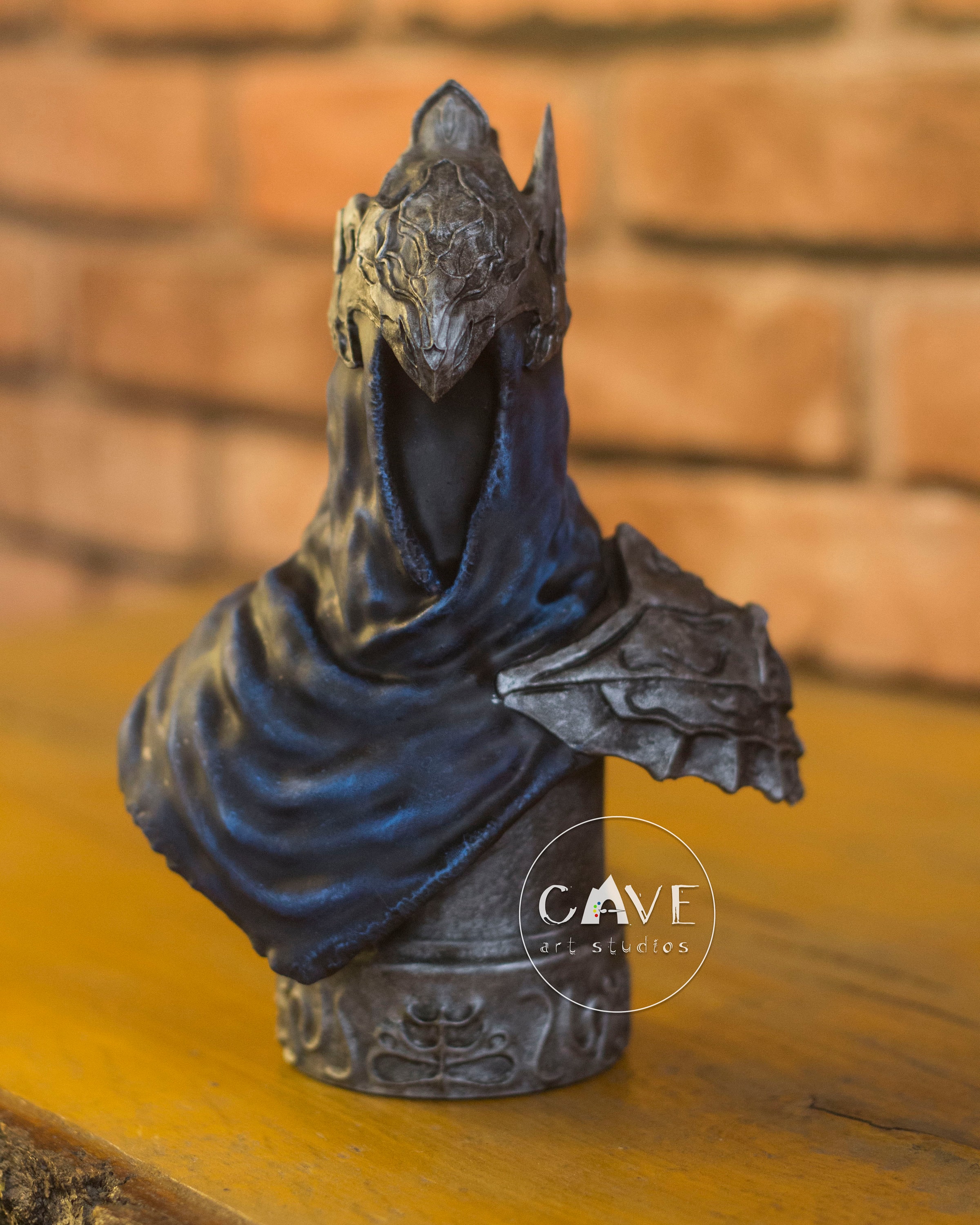 Dark Souls Artorias the Abysswalker Statue/Bust, Dark Souls Figurine, Hand Painted Resin Statue,Gift for Gamer