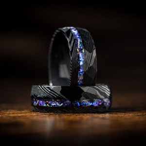 Damascus Nebula & Meteorite Man Wedding Black Steel Hammered Band, Anniversary Engagement Promise Blue Galaxy Cosmos Inlay Ring For Him Gift