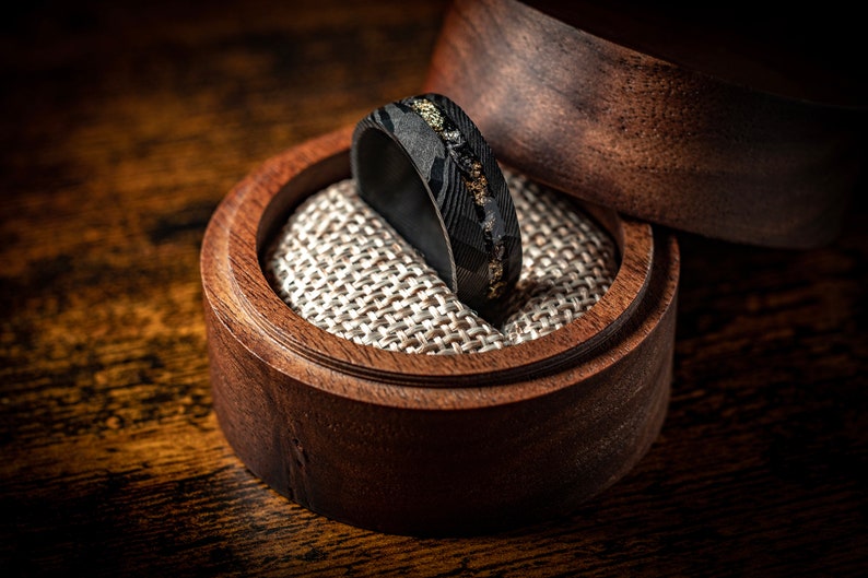 Damascus Meteorite & Crushed Gold Leaf Man Wedding Black Steel Hammered Band, Cosmos Anniversary Engagement Promise Inlay Ring For Him Gift image 3