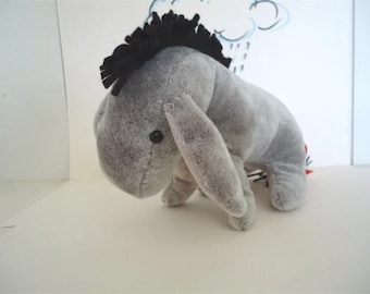 PDF E-pattern 6.5 inch Eeyore, vintage style