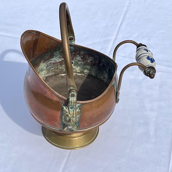Miniature Antique Copper Coal Scuttle with Delft Style Handle
