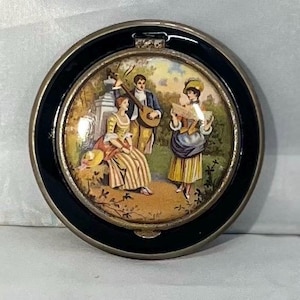 Vintage Makeup Compact with Centre Picture and Black Surround