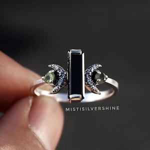Black Onyx Peridot Ring: 925 Sterling Silver Celestial Crescent Bar Ring
