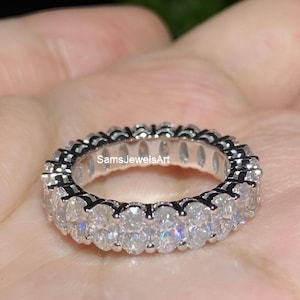 5 x 3 MM ovalslipad moissanitvigselring / klassisk allvarsring i 14K-18K vitt guld / oval damring för jubileumspresent
