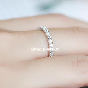 0,40 karat alliansring med runda diamanter/Klassisk jubileumsring för henne/Förlovningsring i 14 karat vitt guld/Frieringsring bild 1