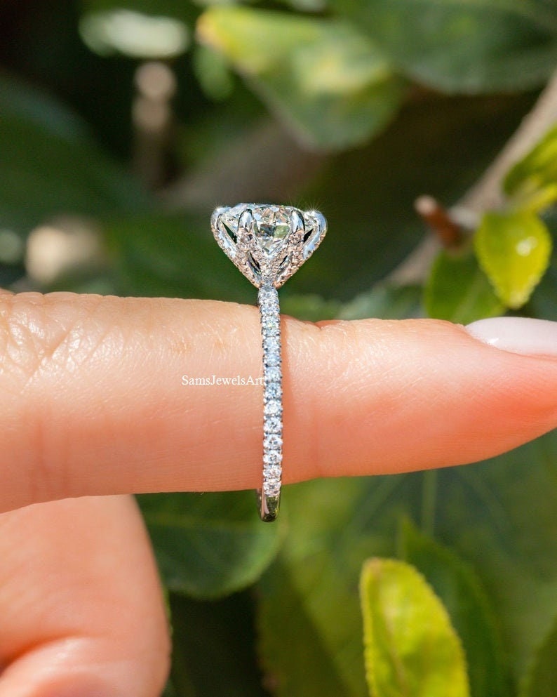 2CT Runde Brilliant Cut Moissanite Frauen Ring / Massiver Ehering aus 14 k Gold / Sterling Silber Versprechen Ring / 6 Krallen Zinken Solitär Ring Bild 3