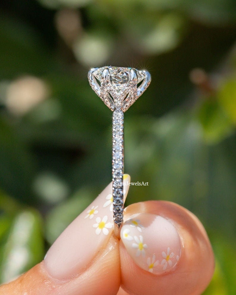 2CT Runde Brilliant Cut Moissanite Frauen Ring / Massiver Ehering aus 14 k Gold / Sterling Silber Versprechen Ring / 6 Krallen Zinken Solitär Ring Bild 4