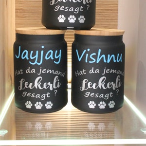 Personalizable treat tin for your dog