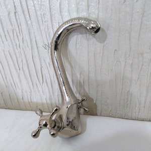 Silber Badezimmer Wasserhahn - Schwanenhals Wasserhahn - Küchenarmatur - Nickel Silber Wasserhahn - Gravierter Silber Wasserhahn, marokkanischer Wasserhahn - Vintage Wasserhahn