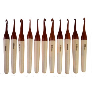 Wooden multi Set of 12 Crochet Hooks 3 mm to 10 mm Hand Turned Ergonomic Crochet Hooks for Knitting Crocheting Accessories perfect for gift