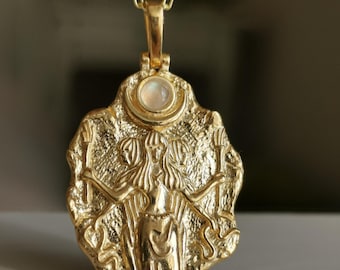 Collana in argento 925k Ecate – Ciondolo Triplice Dea, Gioielli della Dea Greca, Collana di Protezione Stregonesca, Gioielli della Stregoneria della Dea della Luna