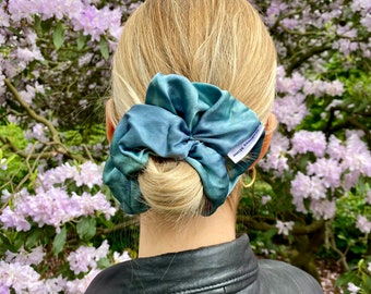 Blue-green silk scrunchie, Ahimsa silk, Medusa's muse, couture hairband, plant-dyed silk, hair-friendly spiral elastic, STRONG