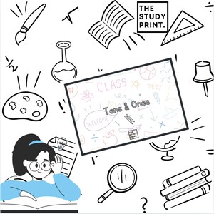 Op de afbeelding: Zwart-witte illustratie van een whiteboard in een klaslokaal met de woorden "CLASS Tens & Ones" erop geschreven. Het whiteboard is omringd door verschillende schoolthema-krabbels, waaronder een wereldbol, een boek, een penseel en een gloeilamp.