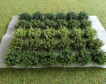 Self Adhesive Mixed Green Bushes (30) for Model Railway, Diorama's & Wargaming