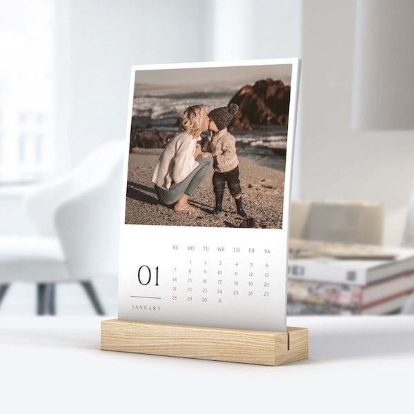 Photo Calendar Template 2024,  5x7 Calendar Template, 2024 Desk Calendar Template, Editable Photo Calendar, Instant Download, Christmas Gift