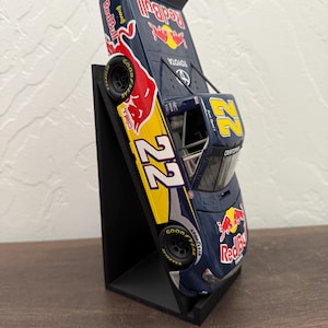 1:24 Diecast Vertical Display Stand 3D Printed Fits One Car