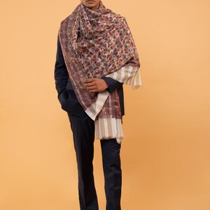 Men’s Fine Wool Ethnic Stole with Woven Florals and Paisleys in Musk