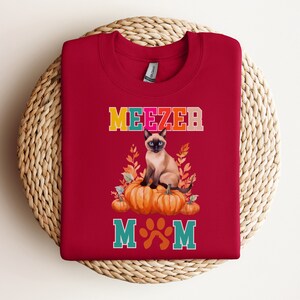 Mom Fall Siamese Cat Classic Sweatshirt, Unisex Siamese Cat Shirt, Siamese Cat Gift for Her, Siamese Cat Mom Sweatshirt