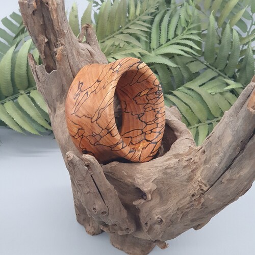 Medium size shops wooden bangle, live edge oak, sculptural bangle.