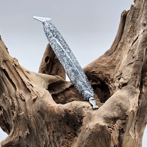 Handmade diamond painting pen made from Kirinite resin (silver sparkle), individually hand turned on a lathe, each pen is unique.