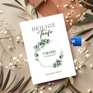 Könnte beinhalten: Eine weiße Karte mit dem Text "HEILIGE Taufe" in rosa Schrift. Die Karte enthält außerdem einen goldenen geometrischen Rahmen mit einem grünen Eukalyptuskranz und dem Text "Valentin 10. August 2025" und "Erlöserkirche Amberg".