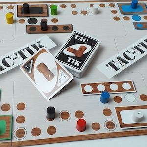 Tac Tik Jeu de Société avec plateau modulable 2 à 6 joueurs, Pions Bois, Cartes pour jouer aussi au jeu du Tock et Petits Chevaux Canadiens image 1