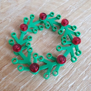 Custom Lego Christmas Tree decoration: Wreath 2022