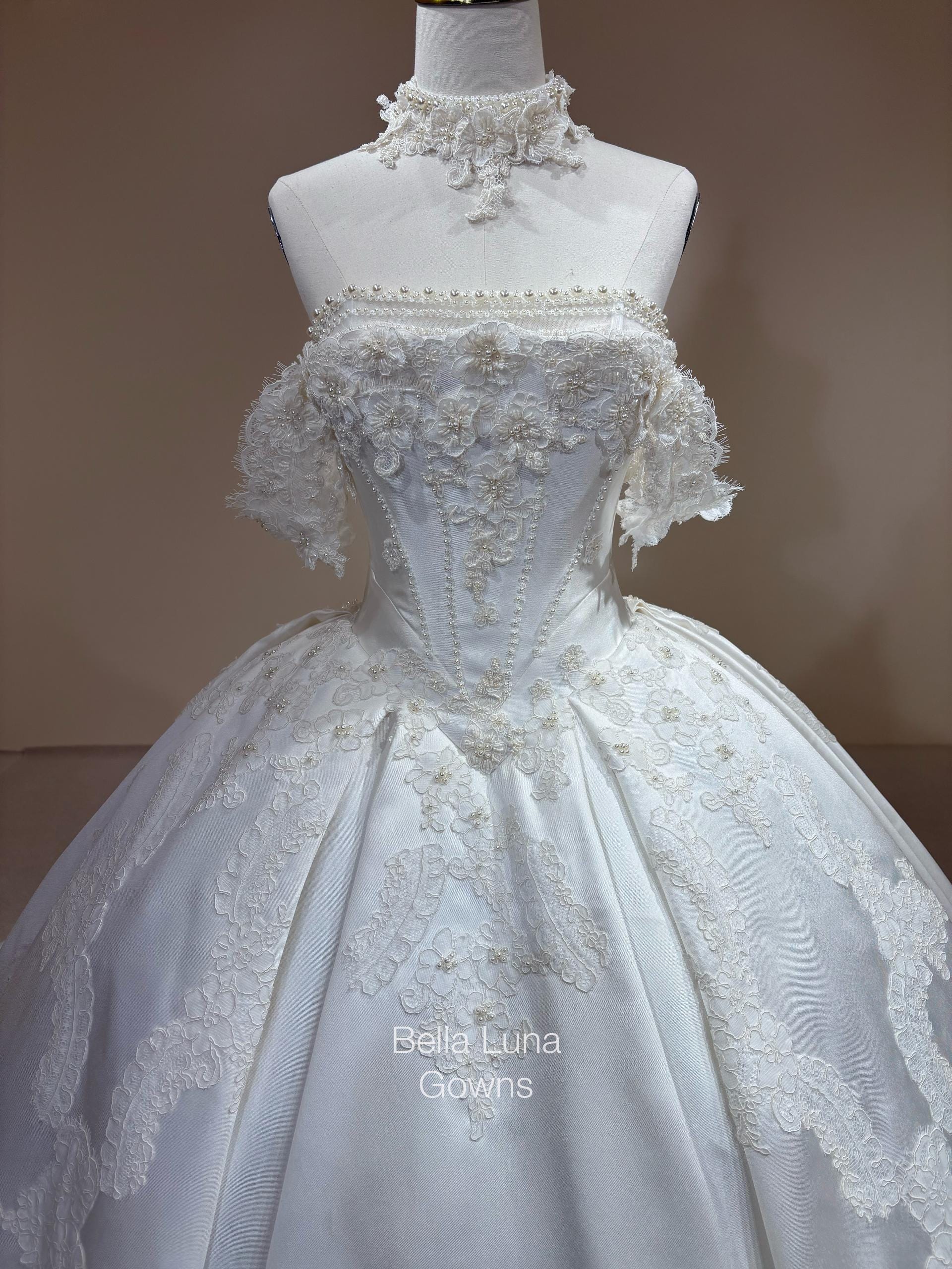 baroque corset dress Luanda