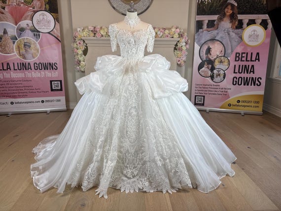 strapless open back dress A-Line/Princess Off-the-Shoulder Sweetheart Floor-Length Wedding Dress main image 1