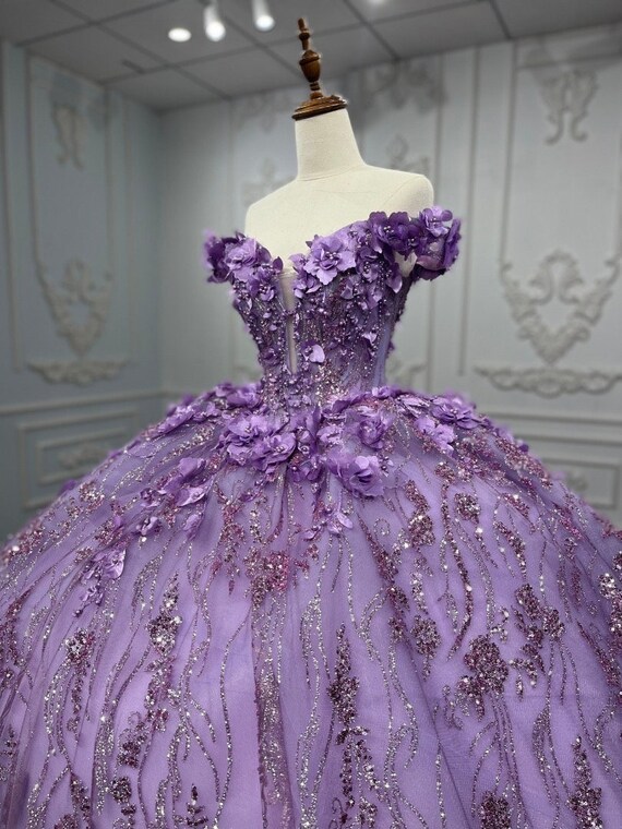 Lavender Luxury Quinceanera Sweet 15 Ball Gown With Pearl and