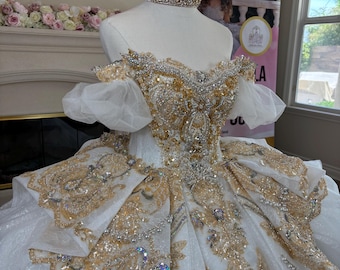 Luxury Gold Embroidered Quinceanera Ball Gown, Off-shoulder Sleeves - Etsy  Israel