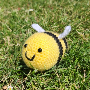 Crochet Bumble-Bee Amigurumi Acrylic
