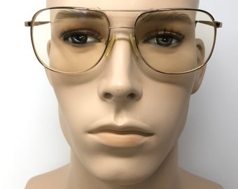 pilot style eyeglasses