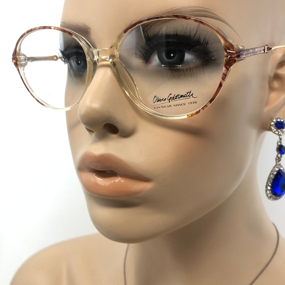 Goldsmith glasses store frames