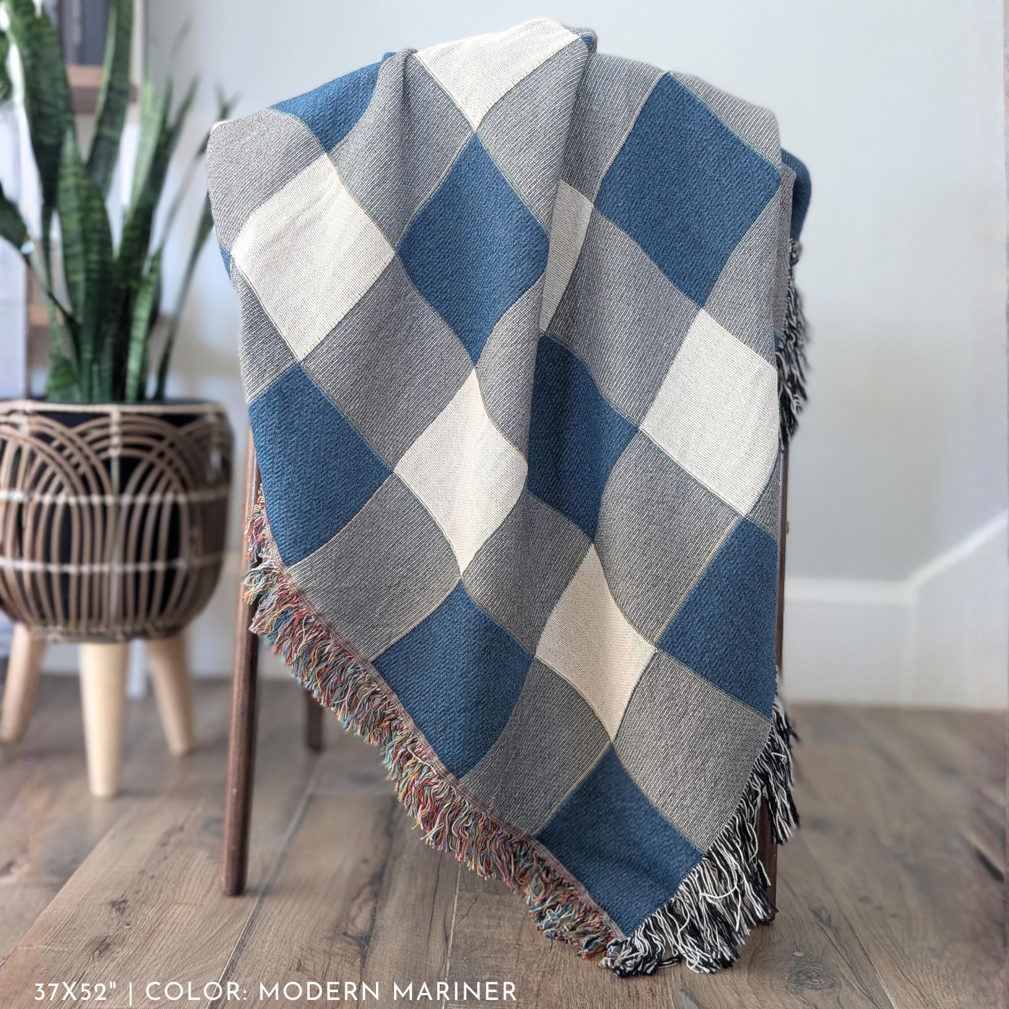 Personalized Woven Throw | Modern Checkered Blanket, Name Gift for Him, Christmas Gift for Kids, Birthday Present for Teenage Son