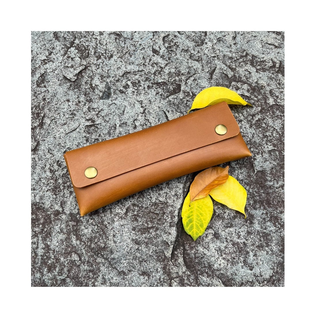 Stitchless Leather Pencil