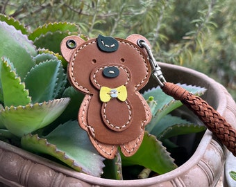 PATTERN for Leather Bear Bag Charm For Lady Bag, Adorable Bag Charm for Bag, Cute Key Chain, Bear Shaped KeyChain, Cute Bag Charm Pattern.