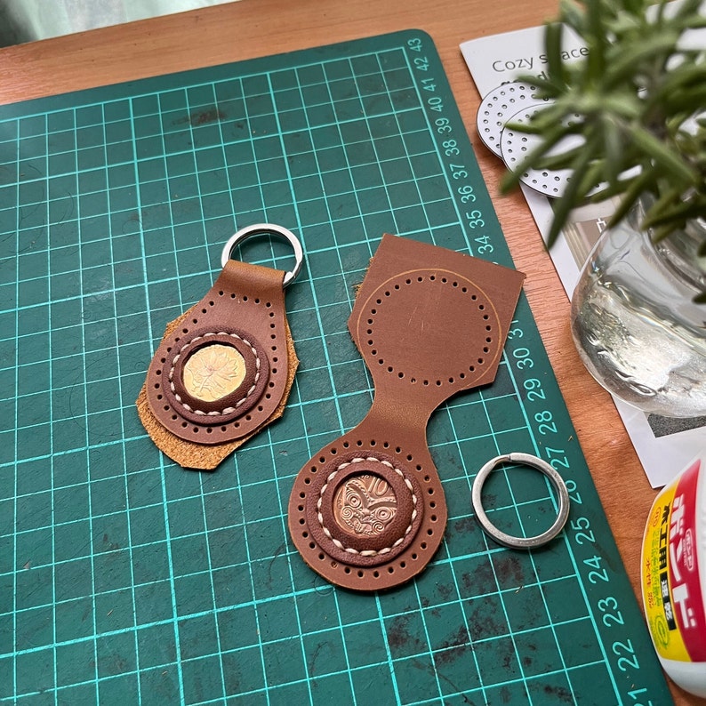 Leather keychain Pattern, Keychain template, Key fob template, leather keychain PDF, Keychain Pattern, Leatherwork Pattern, Leathercraft PDF image 6